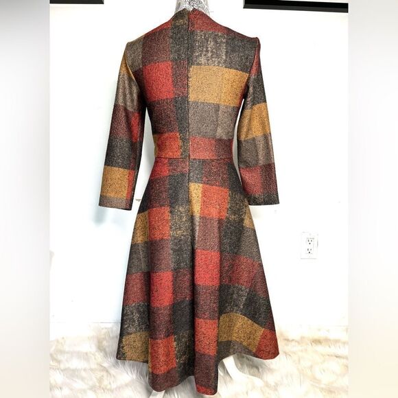 Front row by Sara and goldy dress - Picture 2 of 4